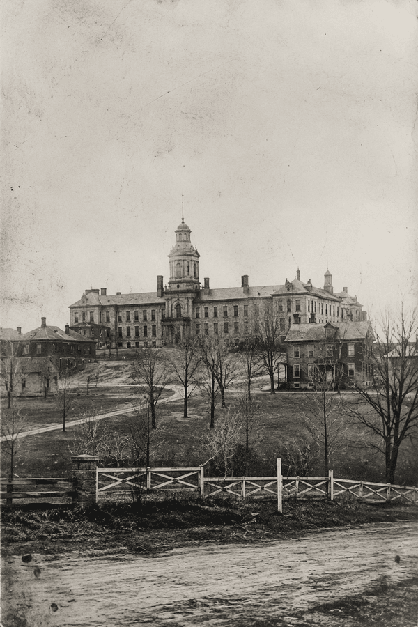 An old black and white image of the Columbus Lunatic Asylum